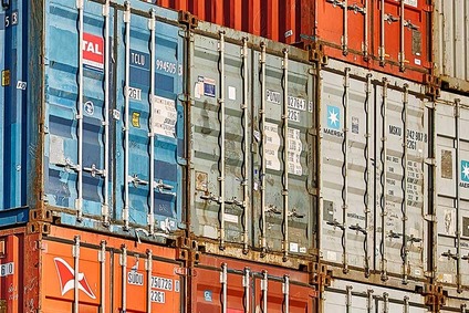 © ÖBB/Lukas Hämmerle Blick auf einen Containerstapel