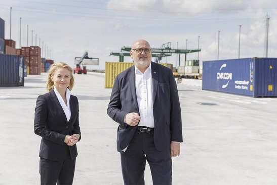 Andreas Matthä and Renate Glisic at the Terminal Wien Süd