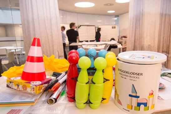 Verschiedene Utensilien um Prototypen zu basteln.