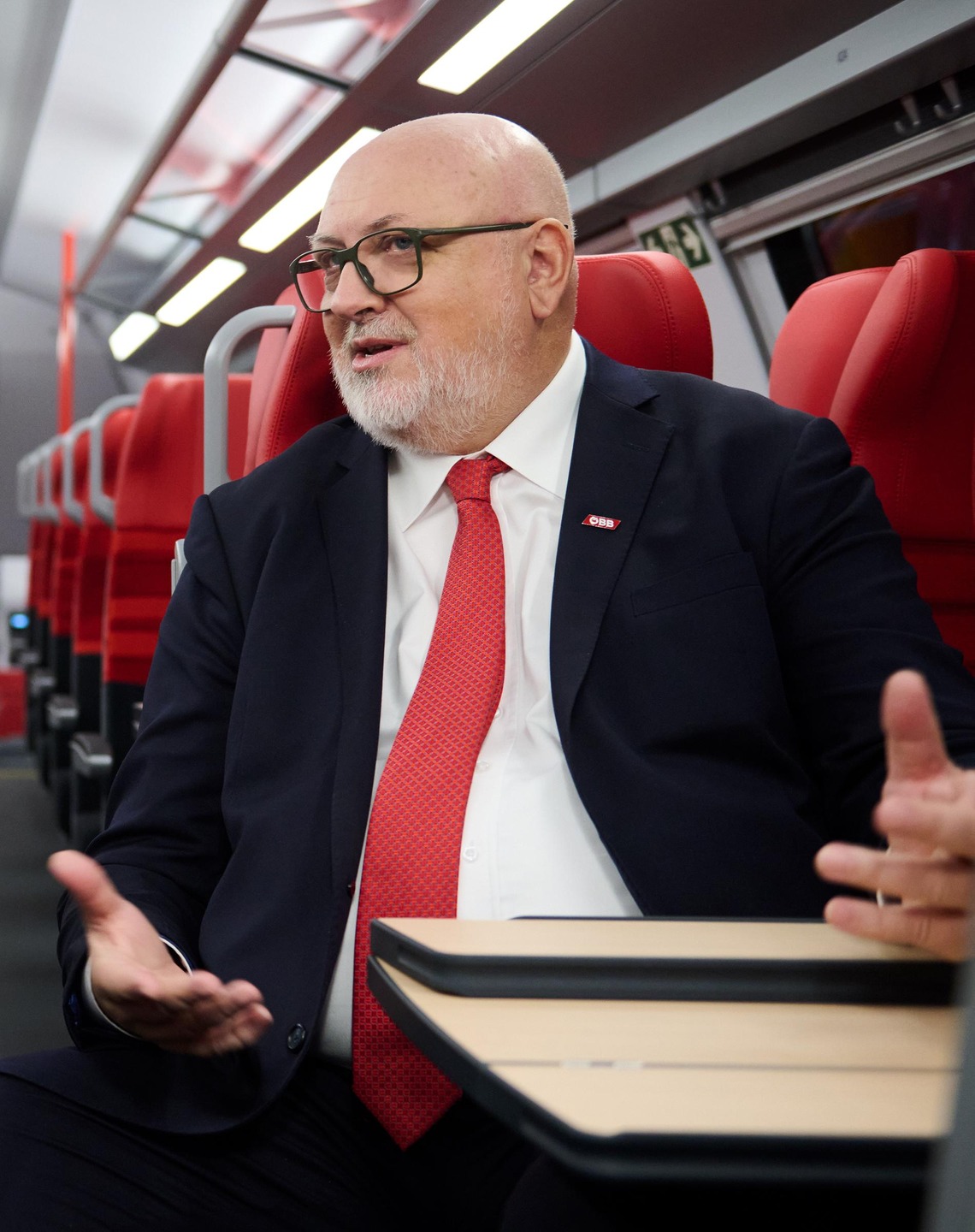 Andreas Matthä im neuen Cityjet Doppelstock