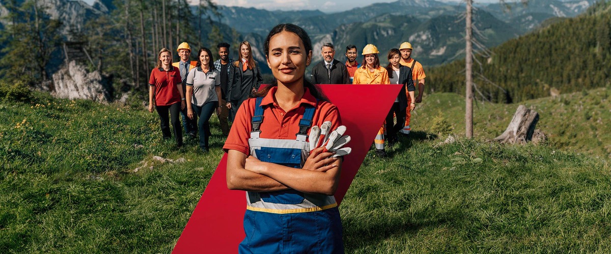 Gruppenfoto mit MitarbeiterInnen im Grünen