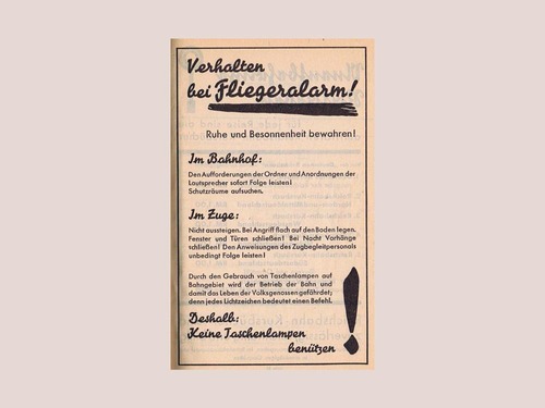 Informationen der Deutschen Reichbahn zum Verhalten bei Fliegeralarm