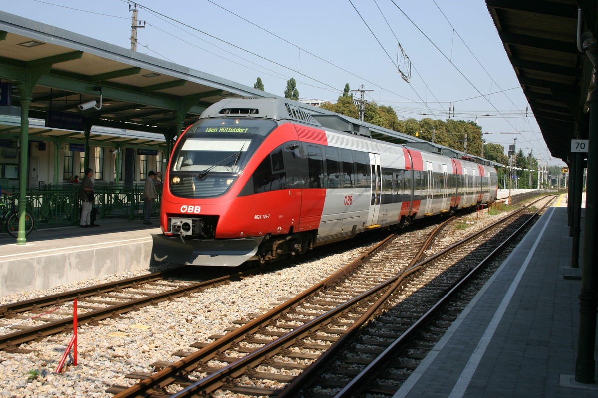 Talent-Triebwagen im Einsatz auf den Wiener Schnellbahnlinien