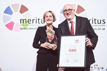 Traude Kogoj und VD Matthä erhielten Preis