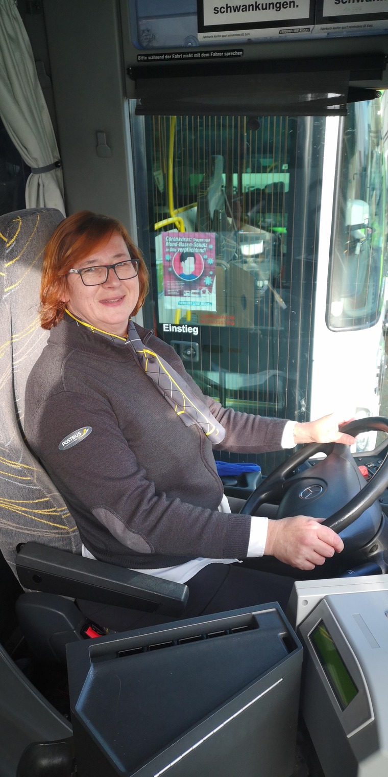 Evelyn am Steuer
