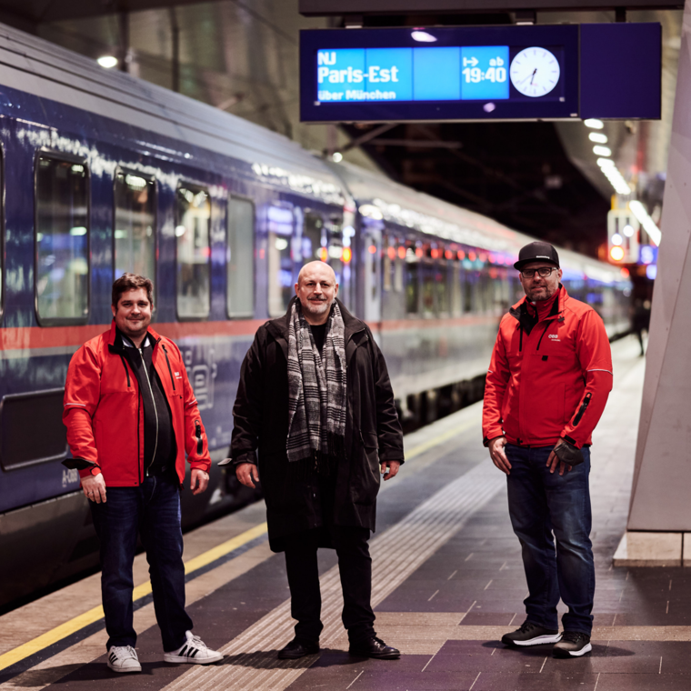 Matthä vor dem Nightjet