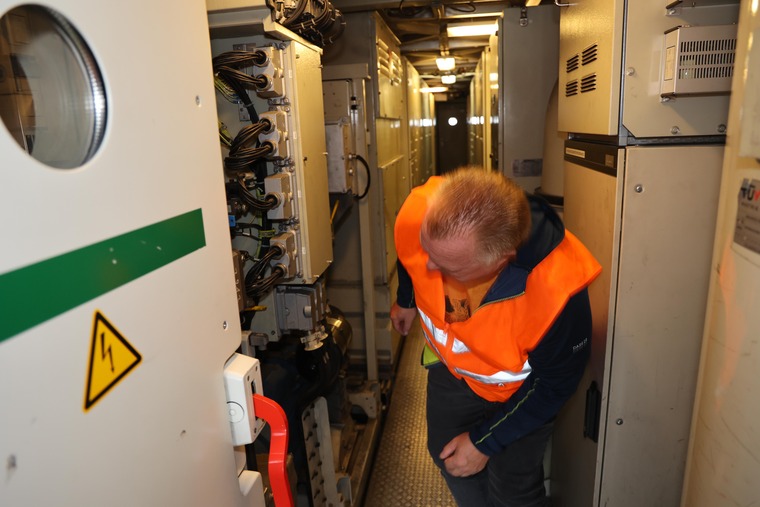 Mitarbeiter des Fahrzeugservices