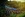 Zug in Landschaft Asien