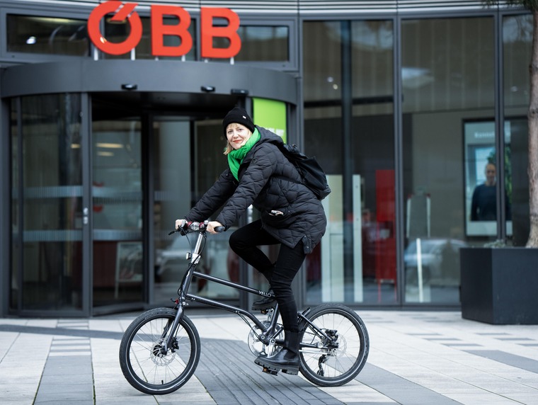 Vello vor ÖBB UZ
