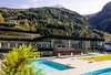 Zum Urlaub im Gasteinertal gehören die Thermen. Auf dem Bild sieht man die Felsentherme.