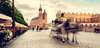 Krakau Sehenswürdigkeiten: Der Marktplatz mit der Marien-Basilika im Hintergrund. 