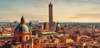 Bologna Sehenswürdigkeiten: Die Stadt Bologna in der Vogelperspektive/im Überflug. 