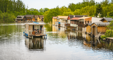 Mit dem Zug zum Hausboot durch Europa