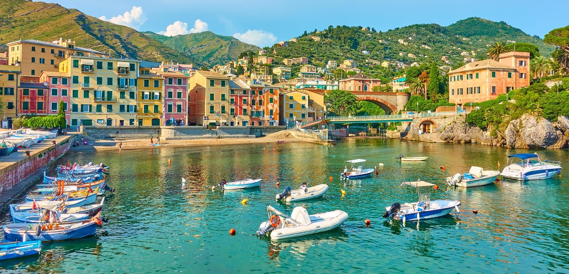 Genua Sehenswürdigkeiten: Blick auf den alten Hafen von Genua