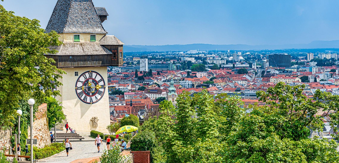 Graz: Sehenswürdigkeiten drinnen und draußen