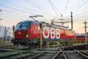 Lok Vectron auf einer Drehscheibe