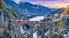 Glacier Express: Nachhaltig reisen auf der schönen Strecke durch die Schweizer Alpenlandschaft.