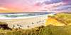 Zum Sylt Urlaub gehört das Seebad Wenningstedt. Auf dem Bild sieht man den Strand von Wenningstedt im Abendlicht. 