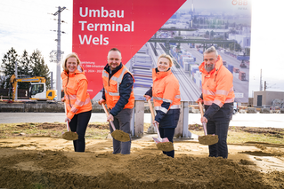 Spatentisch_Terminal_Wels © ÖBB | Pleschko