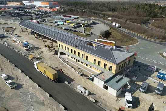 Neues Terminalgebäude in Wels