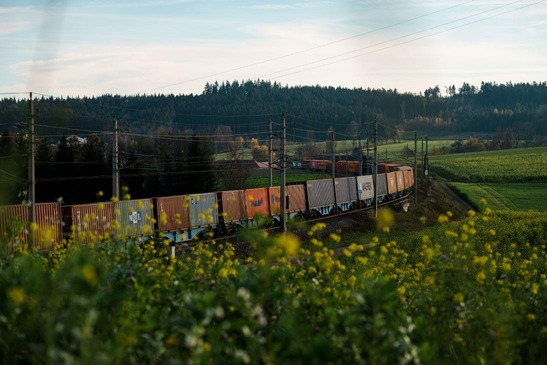 Austria Shuttle departs from Wels