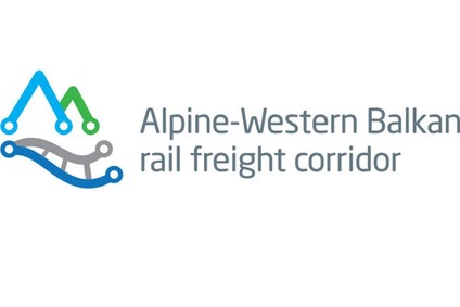 Logo Alpine-Western Balkan rail freight corridor<br/>Text insert: icon in blue, gray, and green on the left, gray on the right Alpine-Western Balkan rail freight corridor