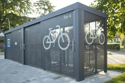 Textinsert: Foto Sammelschließanlage Fahrräder