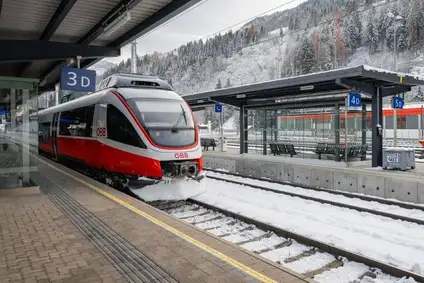Schwarzach-ÖBB-Marktl railway station Photography