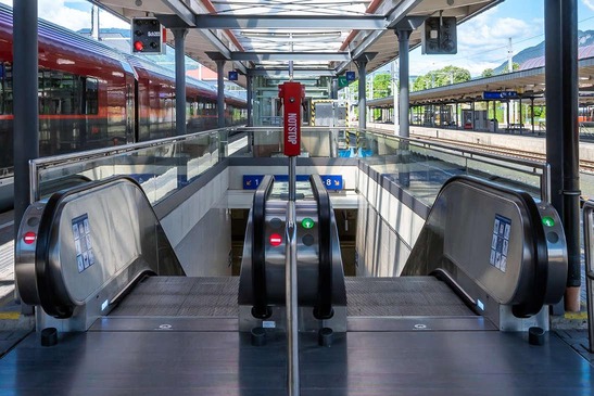 Villach Hauptbahnhof Rolltreppe
