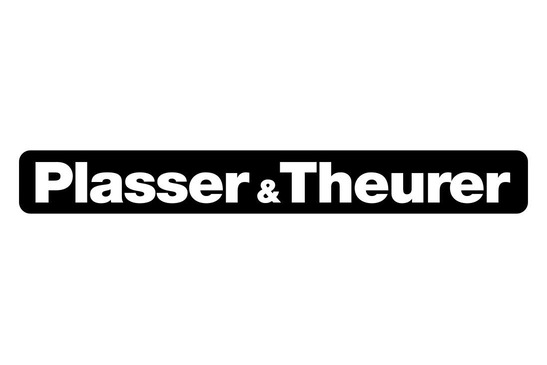 Logo Plasser & Theurer<br/>Textinsert: weißer Hintergrund, schwarzer abgerundeter Balken mit Plasser & Theurer in weiß