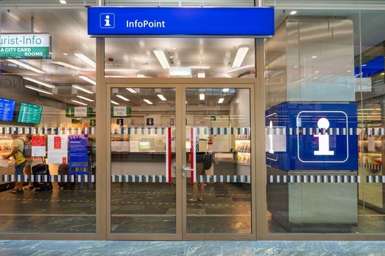 Außenansicht Infopoint Hbf Wien