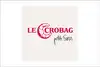 Le Crobag Logo, weißer Hintergrund, roter Schriftzug mit Kipferl, grauer Schriftzug darunter
