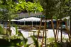 Gastronomiebereich im Gastgarten