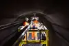 Bauarbeiter arbeiten im Tunnel