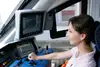 Triebfahrzeugführerin auf der Lok
