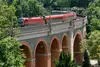 Textinsert: Foto Railjet auf dem Schwarzatal Viadukt bei Payerbach Reichenau