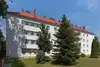 Textinsert: Foto Wien, Pitkagasse 6 , Außenansicht Wohnbau, gartenseitig mit Bäumen und Grünfläche
