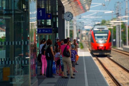 Bahnsteig am Bahnhof Lauterach