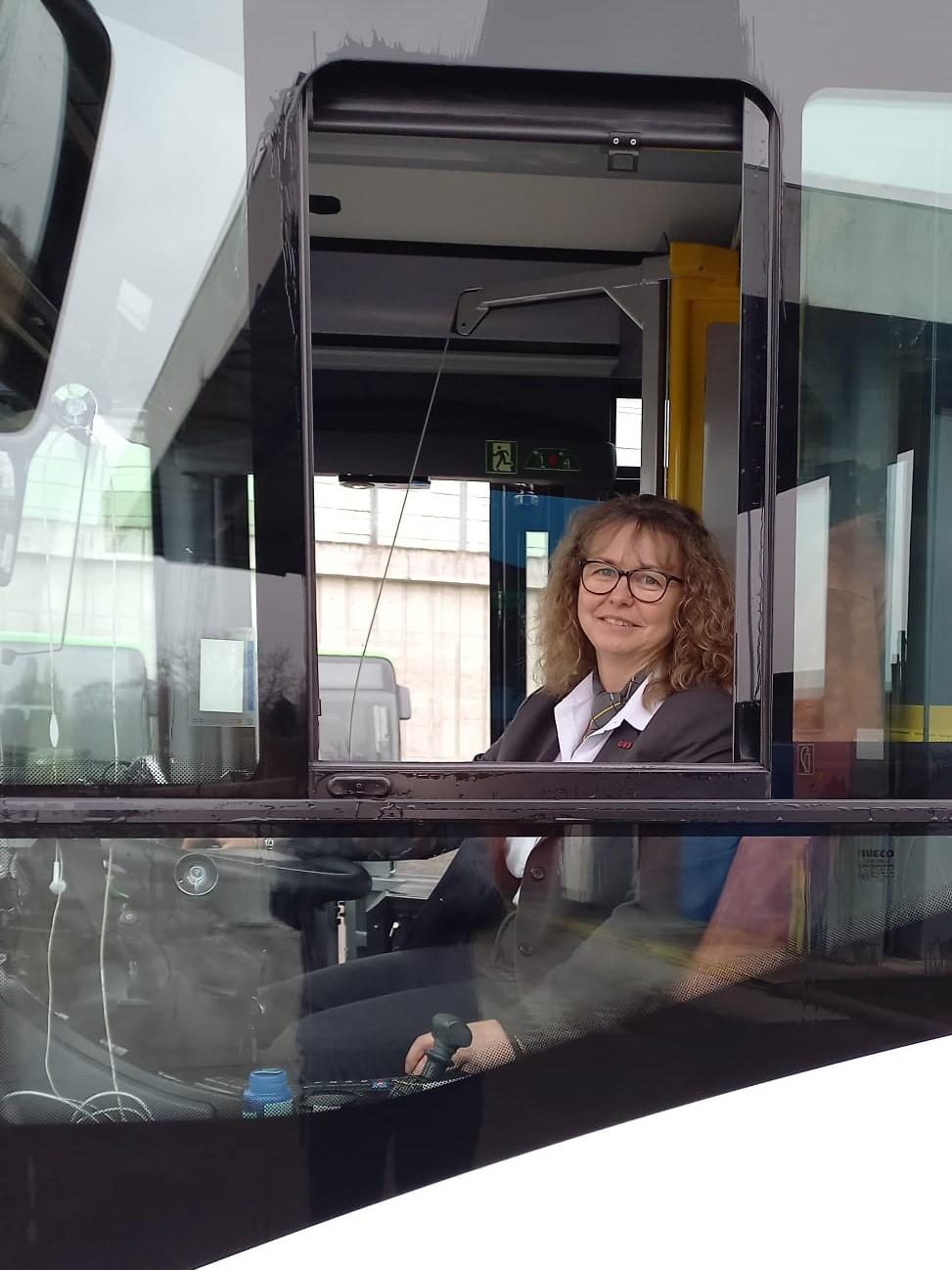Astrid im Bus