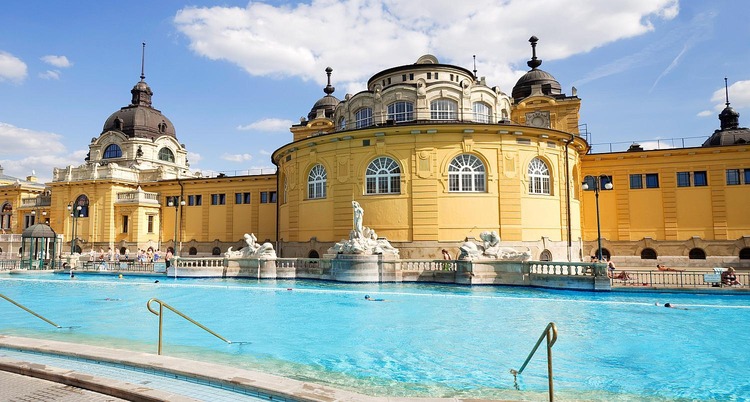 Erholung in Budapest: Thermen als Ausflugsziel