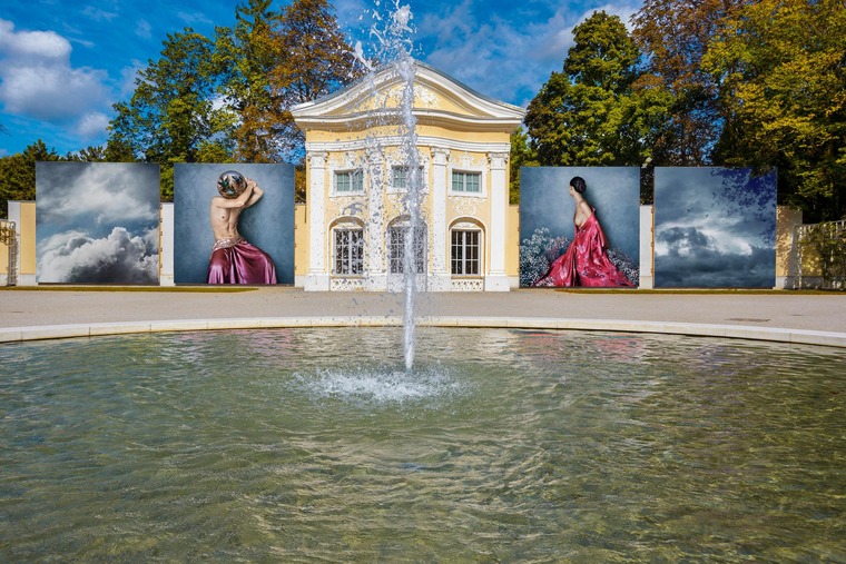 Events Österreich: Blick auf die Orangerie Baden und zwei Bilder der Ausstellung Festival La Gacilly-Baden Photo