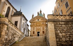 Vista del mausoleo di Graz