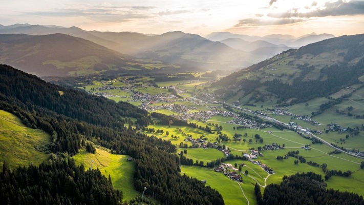 Ausblick von oben auf Westerndorf