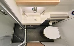 Badkamer in het slaaprijtuig comfort plus