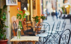 Restaurant de rue typiquement italien