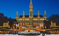 Der Wiener Christkindlmarkt am Rathausplatz