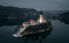 Kasteel van Bled in de vroege ochtend