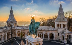 Luchtfoto van de torens van het beroemde Vissersbastion