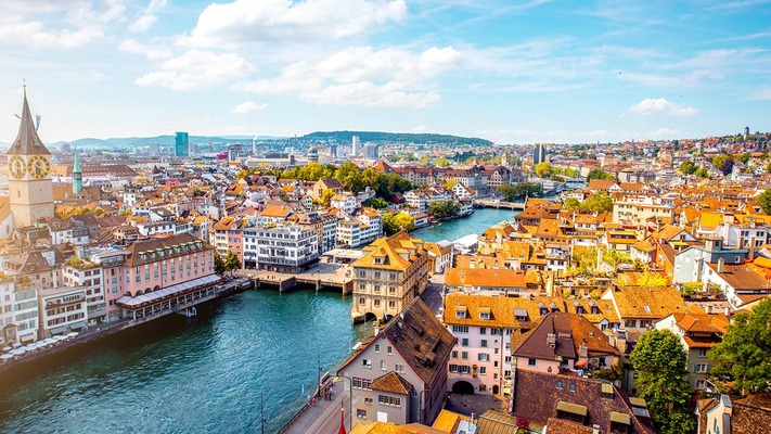 De stadspanorama van Zürich 