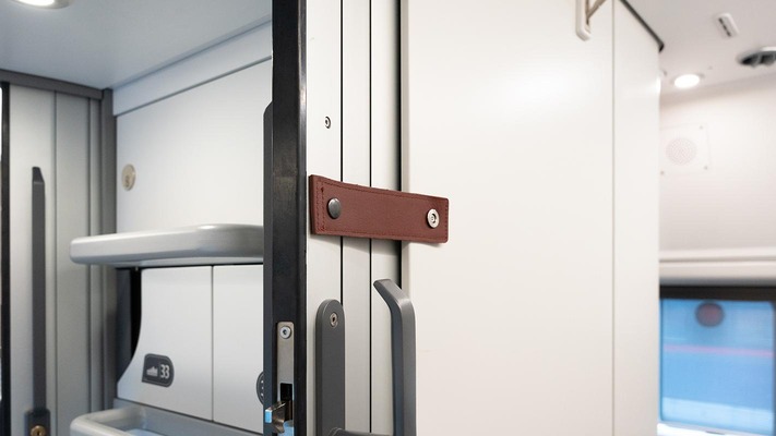 Türhalterung der Mini Cabin